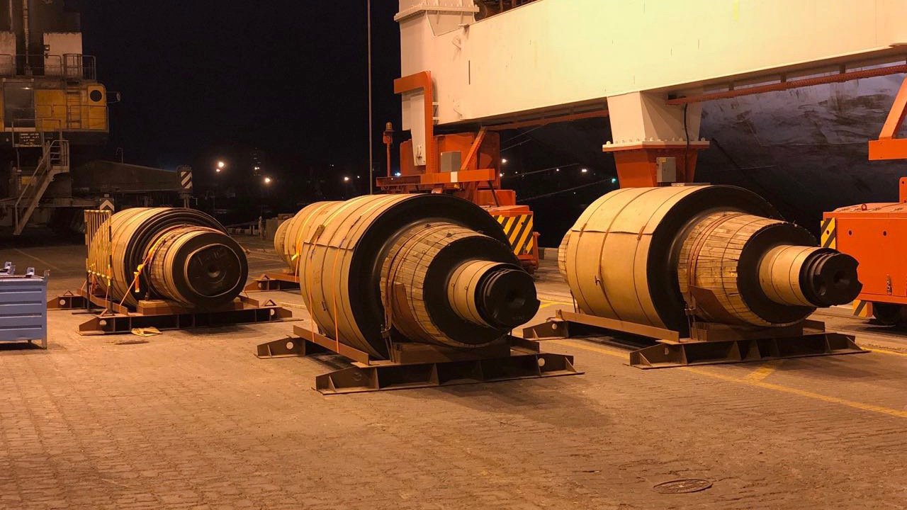 Перевезення негабаритного вантажу